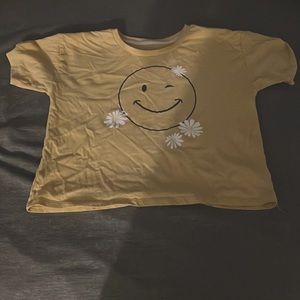 Yellow,daisy,smiley face shirt